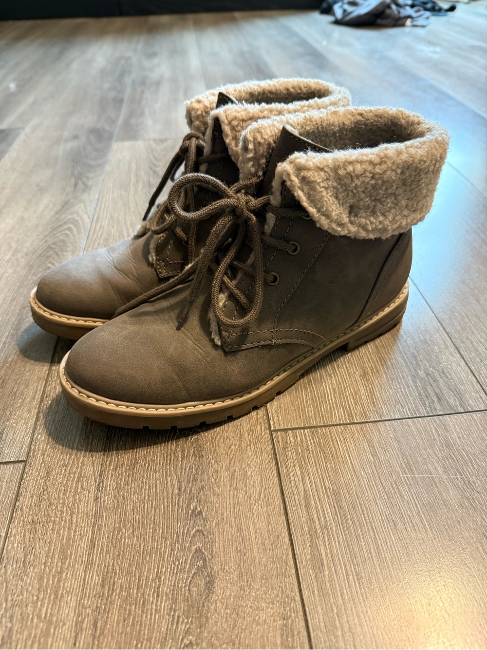 Sonoma Gray Lace-Up Faux-Shearling Ankle Boots